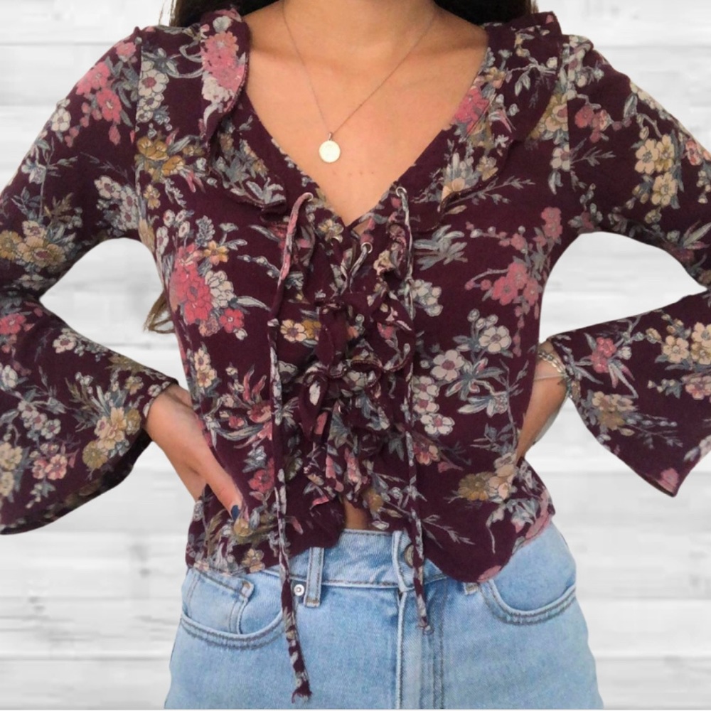 AE Floral Purple Boho Chic Long Sleeve Peasant Blouse, Tie-Up V-Neck, Small